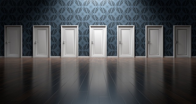 Co oprócz naszych własnych decyzji ma wpływ na nasze życie?