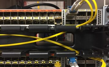 Ile osób po technikum idzie na studia?